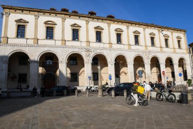 Padova, İtalya - 20 Ekim 2024: İtalya 'daki Padova Meydanı