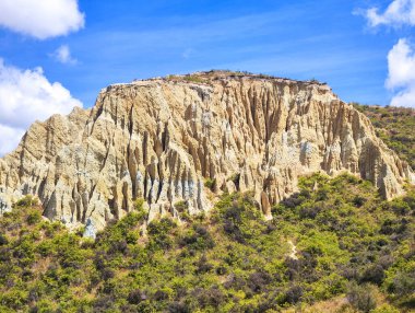 Yeni Zelanda 'daki Clay Cliffs' e bak