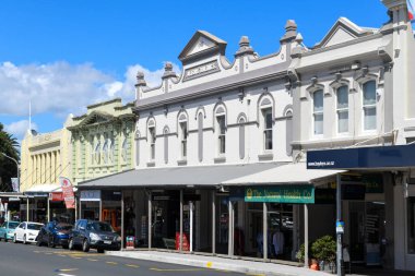 Devonport, Yeni Zelanda - 8 Şubat 2025: Yeni Zelanda, Auckland yakınlarındaki Devonport sömürge evleri