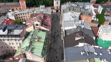 St.Florinan 'ın kapısındaki İHA görüntüsü ve Polonya' daki Krakow 'daki Barbican