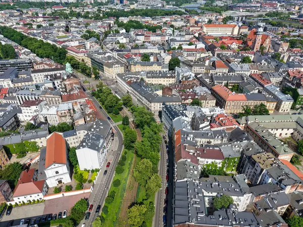 Cracow, Polonya - 6 Haziran 2025: Polonya Krakow 'da insansız hava aracı görüntüsü