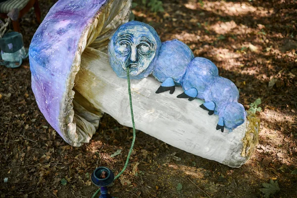 Hookah Smoking Caterpillar Alice Wonderland Art Object Outdoor Art Exhibition — Stock Photo, Image