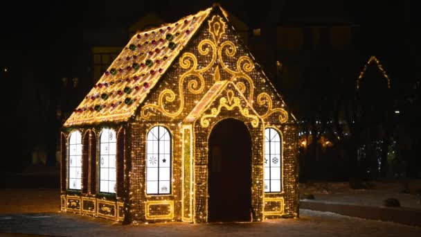 Small Fairy Tale House Decorated Twinkling Garlands Lights Glittering Patterns — Stock Video