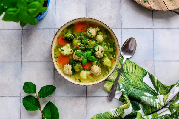 Meetball Verduras Soup Style Enfoque Hugge Selective — Foto de Stock