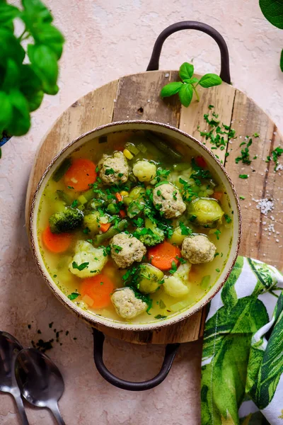 Meetball Legumes Soup Style Hugge Selective Foco — Fotografia de Stock