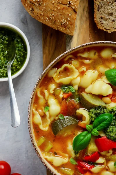 Sopa Minestrone Com Foco Pesto Top Veiw Style Hugge Selective — Fotografia de Stock