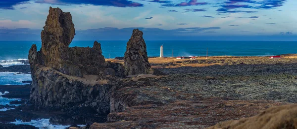 Čedičové Skály Lndrangaru Malarrif Lighthouse Island — Stock fotografie
