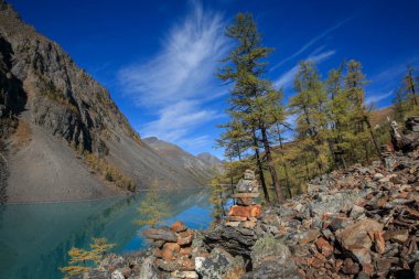 Shavlo Gölü, Altai Dağları, Sibirya, Rusya