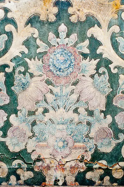 Antiker Blumenteppich Detaillierte Ansicht Eines Antiken Kunstvollen Tapetentapeten Wandgemäldes Mit Stockbild