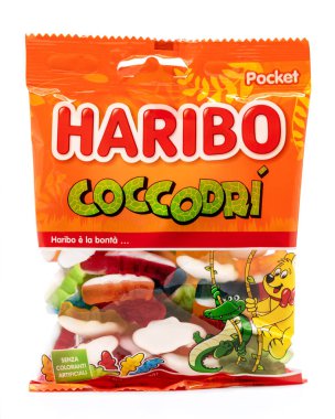 Haribo Coccodri cebi, beyaz arkaplanda bir paket şekerleme