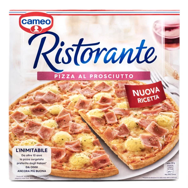 Cameo Ristorante, donmuş jambonlu pizza paketi, beyaz arka planda İtalyan ürünü.