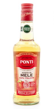 Ponti şişe elma sirkesi, beyaz arka planda İtalyan ürünü.