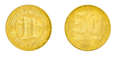 Arjantin sikkesi 50 centavos yıl 1994 ters ve beyaz arka plan, makro yakın