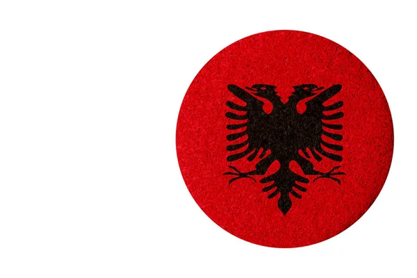 Vlag Van Albanië Ronde Kurk Onderzetter Geïsoleerd Witte Achtergrond Kopieerruimte — Stockfoto