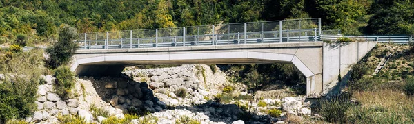 Panorama Ponte Rural Casale Picinisco Entre Montanhas Apeninos Italianas Sudeste — Fotografia de Stock