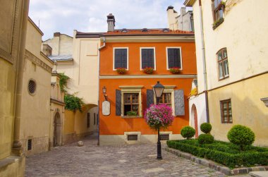 Eski Avrupa 'da avluda. rahat konum