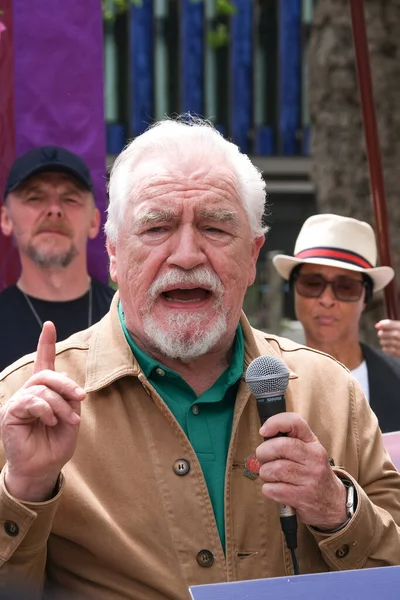 stock image London, UK. 21st July 2023. Actor Brian Cox speaking at the Equity Union rally, London, standing in solidarity with SAG-AFTRA actors strike in USA, for fair pay, residual payments and issues on A.I.