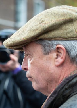 Londra, İngiltere. 19 Kasım 2024. Nigel Farage politikacı, yayıncı ve Reform İngiltere lideri, Whitehall 'daki Londra Tarım Mitingi' ne katıldı. Bay Farage tarım camiasının üyeleriyle görüşüyordu..