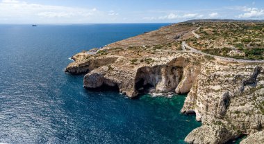 Mavi Grotto panoramik hava manzarası, Malta.