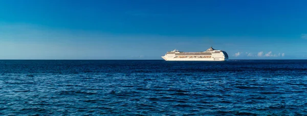 Havana Cuba March 2019 Msc Cruise Boat Front Malecon — Stock Photo, Image