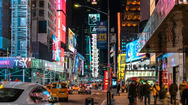 New York Şubat 2020 Times Meydanı Gece Manzarası Ticari Reklamların — Stok fotoğraf