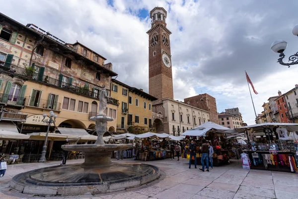 Verona Italië Oktober 2020 Prachtig Uitzicht Het Marktplein Piazza Delle — Stockfoto