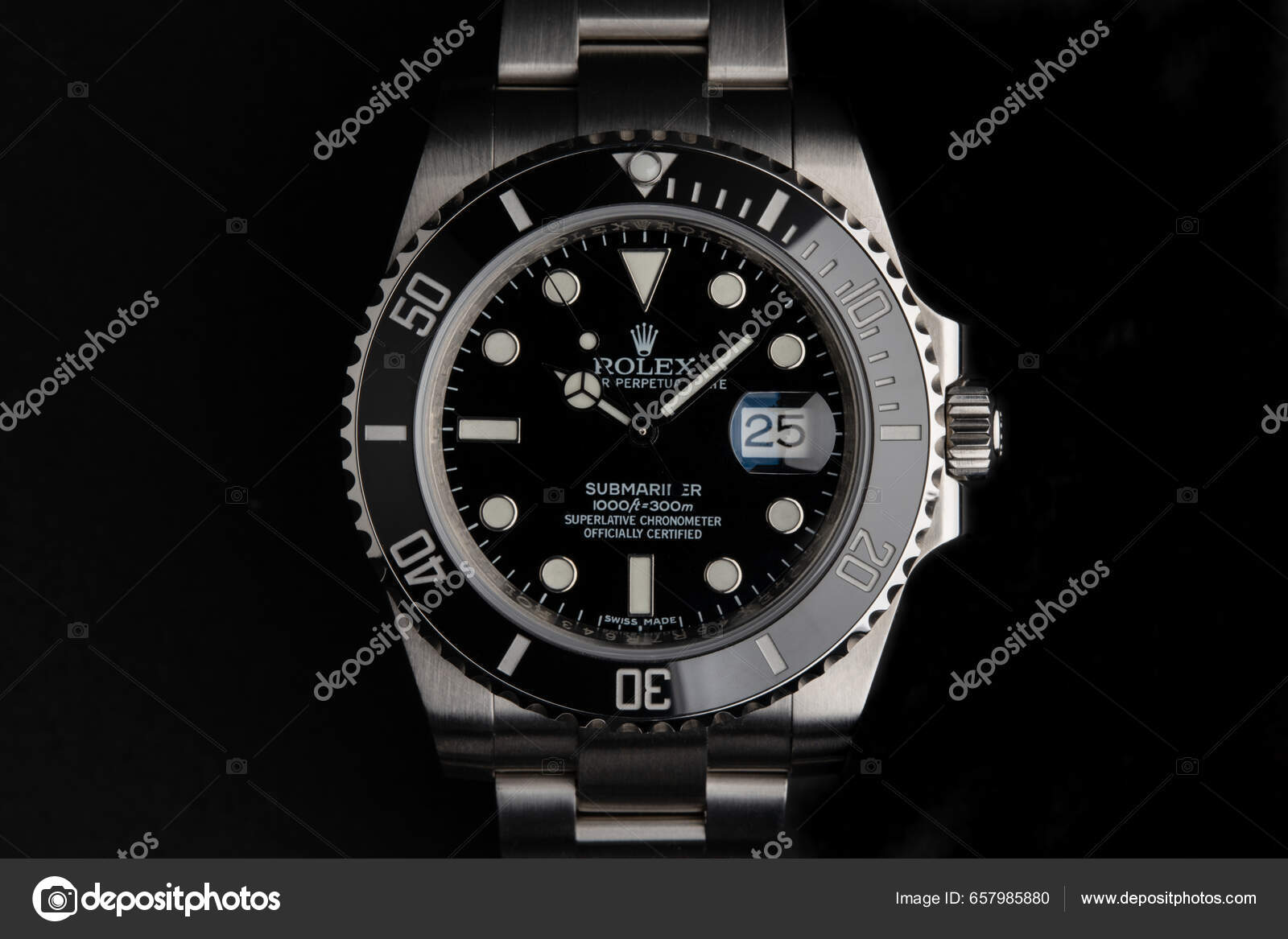 Bologna Italy March 2020 Rolex Submariner Watch Close Black Background –  Stock Editorial Photo © pio3 #657985880