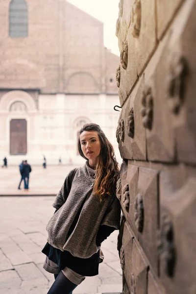 Mooi Vrouwenportret Buiten Bologna Italië — Stockfoto