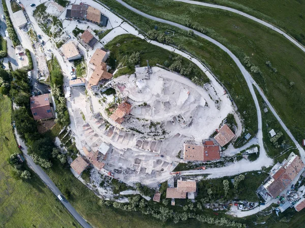 Castelluccio Norcia Köyünün Depremden Sonraki Hava Görüntüsü Talya — Stok fotoğraf