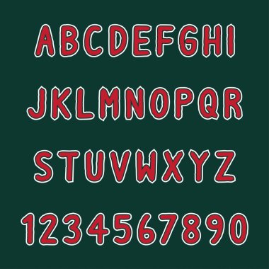 Yeşil arka planda kırmızı ve beyaz alfabe harfleri. Büyük harf ve sayılar.