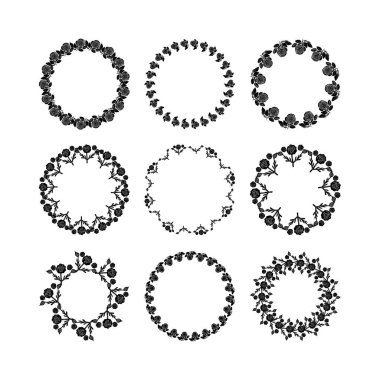Beyaz arka planda izole edilmiş kuzeyli çiçek desenli çerçeve koleksiyonu. Yaprak biçimli vektör grafiklerinde tek renkli çelenk grubu