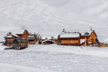 Fassa Vadisi 'nde Valfreda ve Fuciade Şelale Vadisi, Trentino Dolomitleri, İtalya Alpleri.