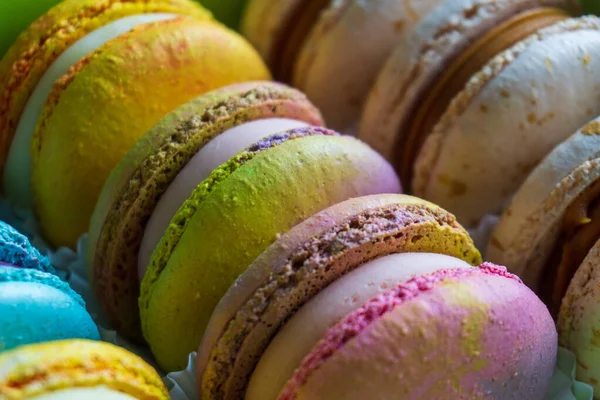 Macarons Français Colorés Gros Plan Différents Macarons Colorés Fond — Photo