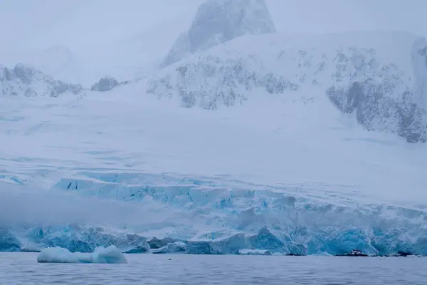 stock image Antarctica mountains and sea. South Pole. Antarctica landscape. Glaciers, Ocean