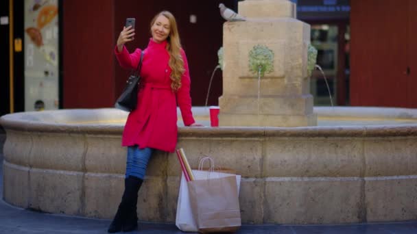 Young Attractive Woman Shopping Bags Old City Taking Selfie Long — Stok video