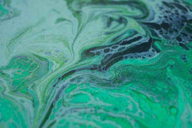 Güzel akışkan sanat doğal lüks resim. Marbleize etkisi. Eski oryantal çizim tekniği. Teal, yeşil, mavi ve turkuaz renkler. Soyut dekoratif mermer dokusu. 