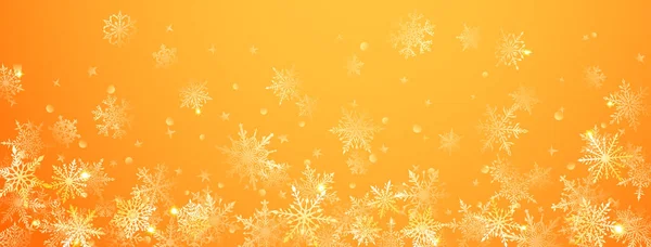 Рождественский Фон Красивых Сложных Больших Маленьких Снежинок Желтых Тонах Зимняя — стоковый вектор