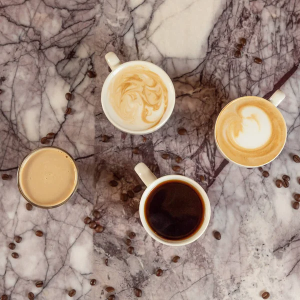 Diferentes Tipos Café Tazas Sobre Fondo Mármol Capuchino Americano Latte — Foto de Stock