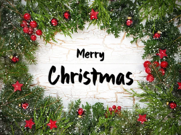 妖精の枝と英語のテキストメリークリスマスとクリスマスカード ヴィンテージデザインの白い木製の背景 赤いオーナメントボールと雪の結晶のようなクリスマスの装飾 — ストック写真