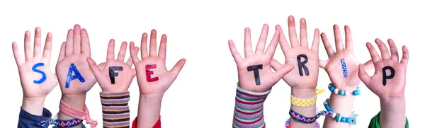 Children Hands Building Colorful Russian Word Safe Trip Белый Изолированный — стоковое фото