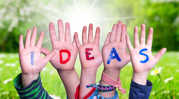 Children Hands Building Colorful English Word Ideas Inglês Prado Grama — Fotografia de Stock