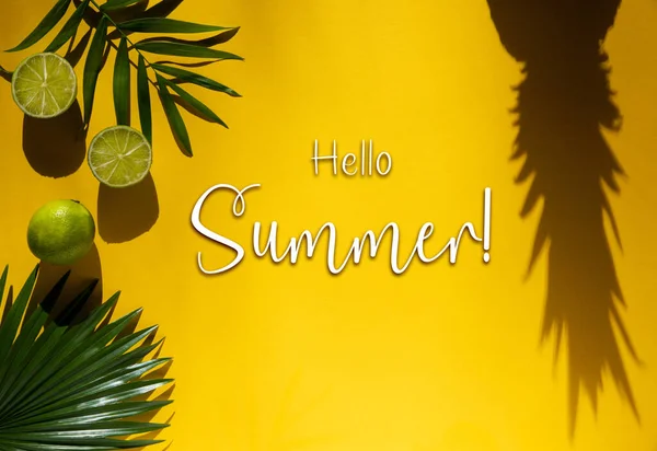 Yellow Flat Lay Com Texto Inglês Hello Summer Fundo Amarelo — Fotografia de Stock