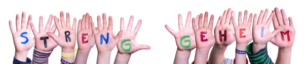 Παιδιά Χέρια Οικοδόμηση Πολύχρωμο Γερμανική Λέξη Streng Geheim Σημαίνει Top — Φωτογραφία Αρχείου
