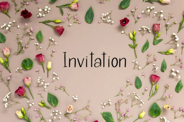 Arreglo Floral Con Invitación Texto Inglés Flores Flores Primavera Coloridas — Foto de Stock