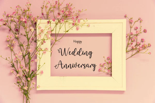 Vintage Photo Frame Ikebana Flower Arrangement English Text Happy Wedding — стокове фото