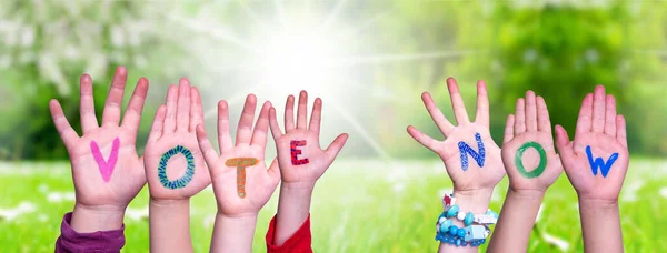 Children Hands Building Colorful English Word Vote Now Summer Sunny — Stock Photo, Image