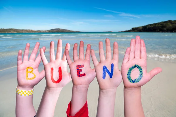 Children Hands Building Kolorowe Hiszpańskie Słowo Bueno Oznacza Dobre Ocean — Zdjęcie stockowe