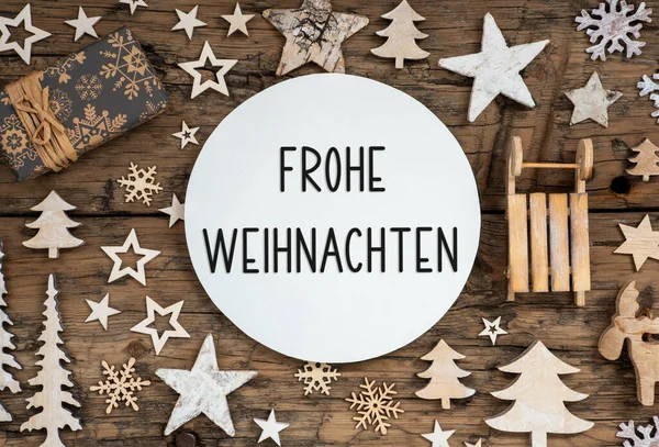 ドイツ語のテキストフロイシュテキストは 英語でメリークリスマスを意味します 木の背景 自然なクリスマスの装飾 冬のエコフレンドリーなフラットレイ — ストック写真