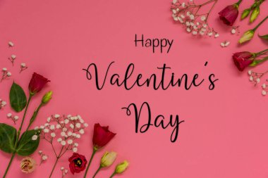 Kırmızı Güller ve Bahar Çiçekleri Düzenleme İngilizce 