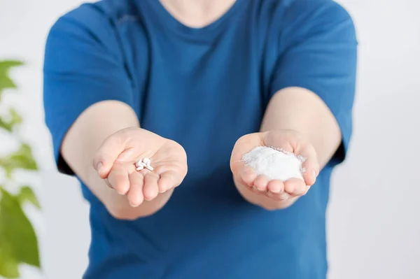 Front View Close Woman Hands Holding Sugar Saccharin Pills Home — Stock Photo, Image